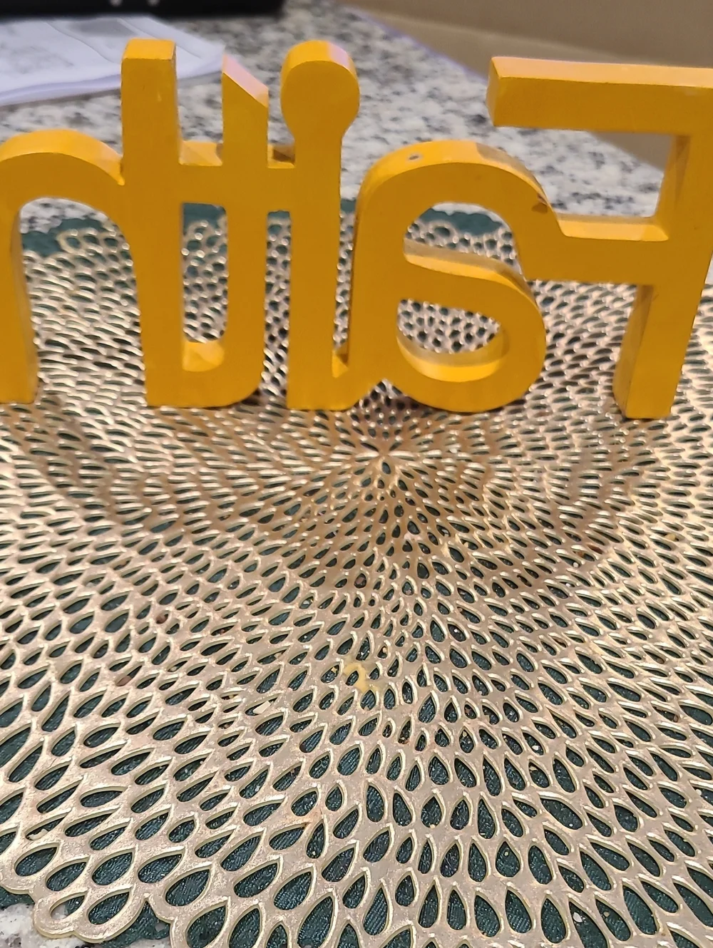 Yellow Wooden 'Faith' Decorative Sign 9×4